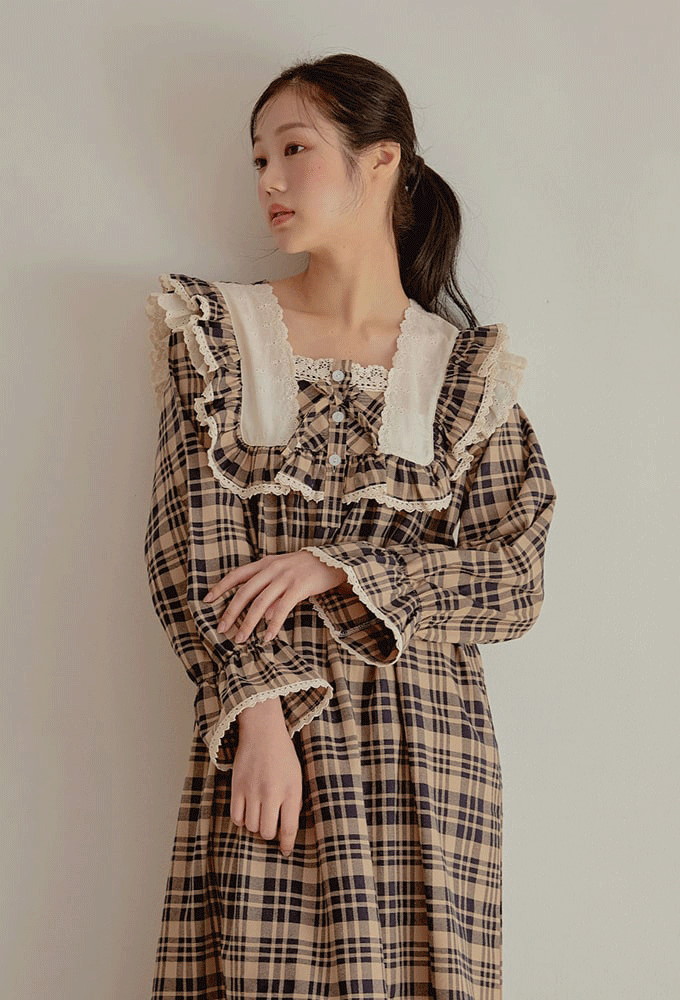 여성-마고체크 스퀘어넥형 긴팔원피스잠옷 홈드레스 네이비